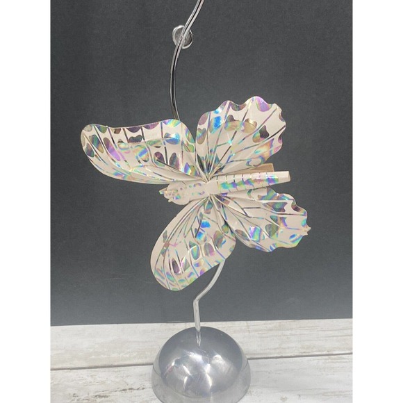 Vintage Butterfly Place Card Holder Clip on Ornate Shell Scroll Metal Stand - Picture 2 of 10